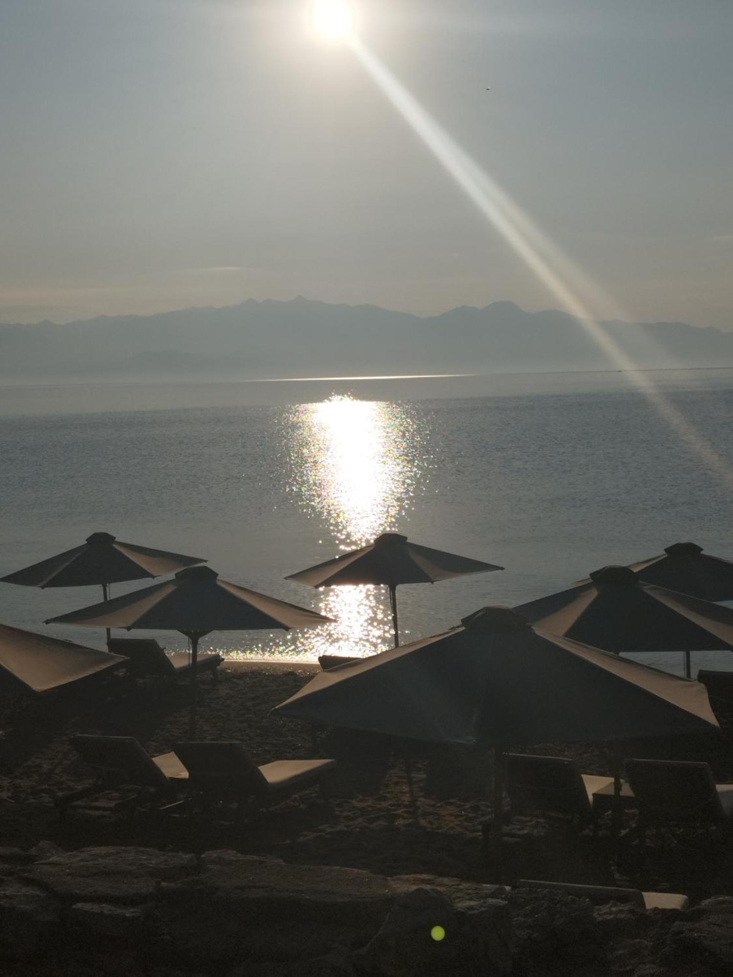 Takis Haikos House Two Minutes Walk To The Beach Peroulia Vounária Exterior foto